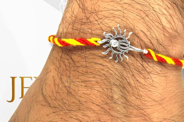 Silver_Pure_925_Sterling_Rakhi_For_Brother_Raksha_Bandhan_With_Pure_Cotton_Thread_For_Men,_Boys,_Rakhis_Shankh