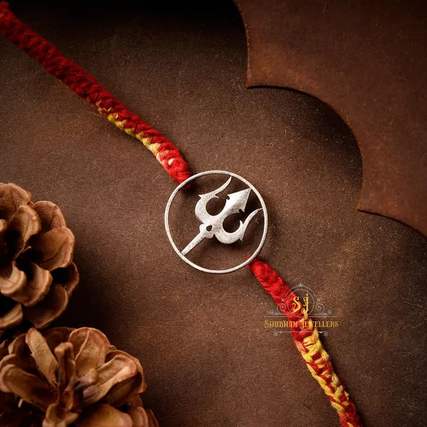 Silver_Pure_925_Sterling_Rakhi_For_Brother_Raksha_Bandhan_With_Pure_Cotton_Thread_For_Men,_Boys,_Rakhis_Trslround