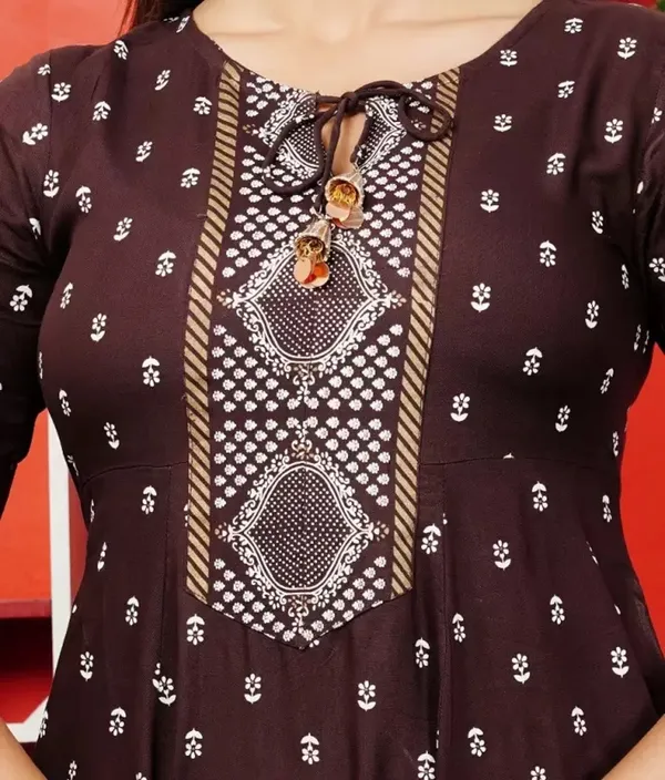 Stylish_&_Elegant_Women_Kurta_Pyjama_Dupatta_Set