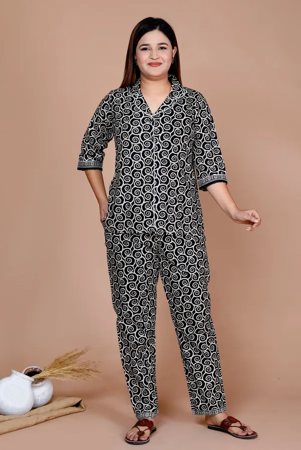 Women's_Cotton_Night_Suits_for_Women_|_Short_Sleeve_Floral_Printed_Payjama_Set_(Black)