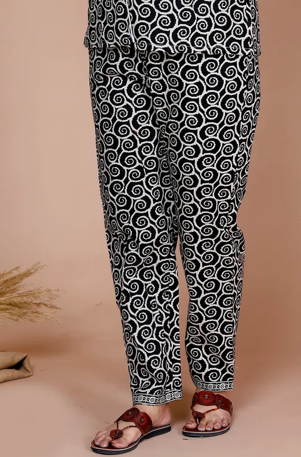 Women's_Cotton_Night_Suits_for_Women_|_Short_Sleeve_Floral_Printed_Payjama_Set_(Black)