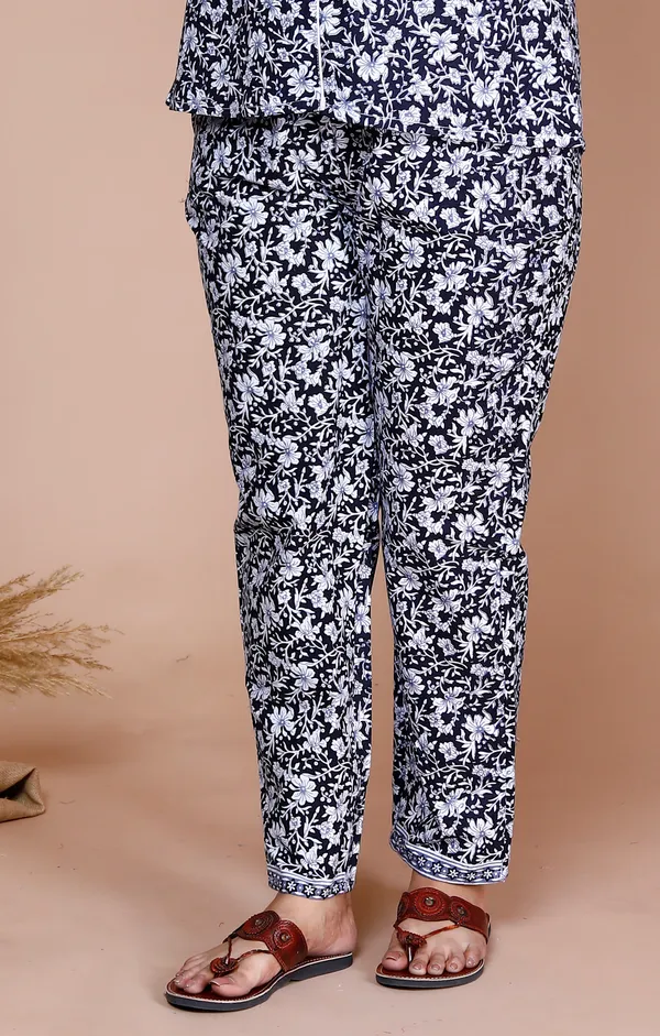 Women's_Cotton_Night_Suits_for_Women_|_Short_Sleeve_Floral_Printed_Payjama_Set_(Navy_Blue)