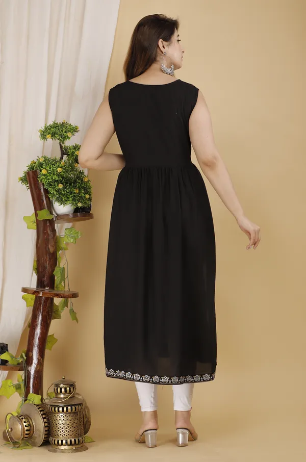 Black_Printed_Ethnic_Dress_Kurta_For_Women