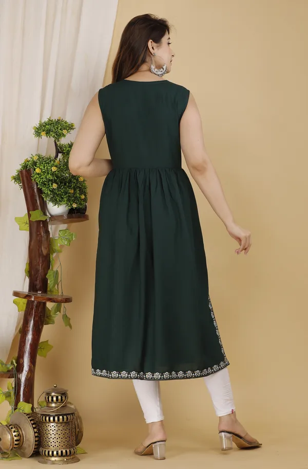 Green_Printed_Ethnic_Dress_Kurta_For_Women