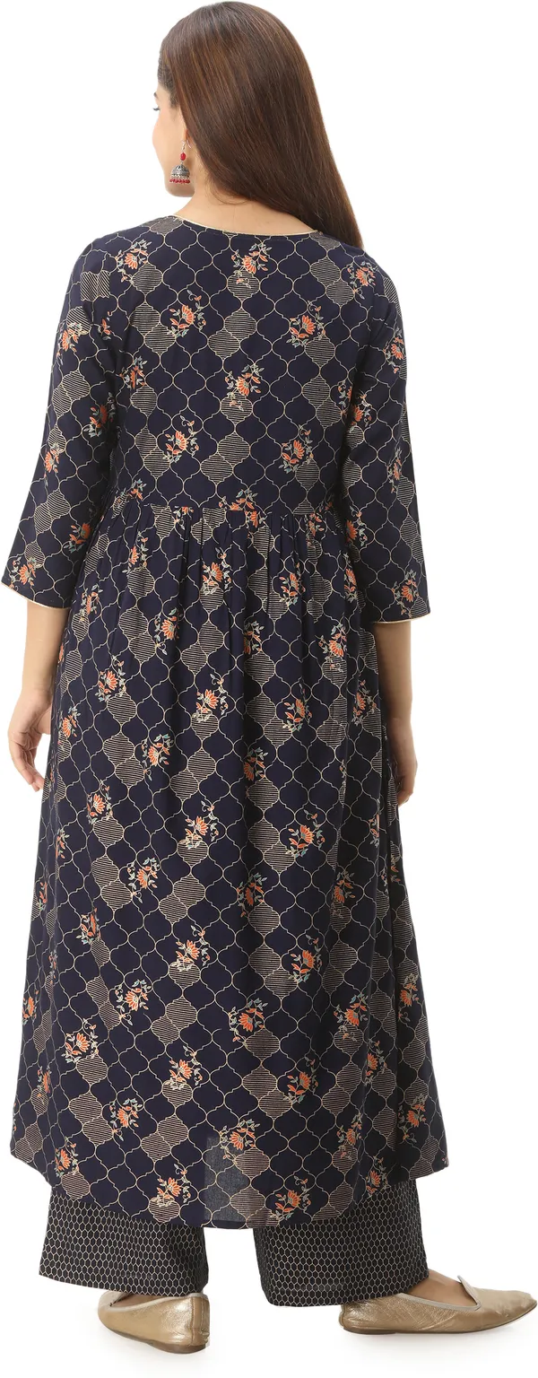 Stylish_&_Elegant___Women_Kurta_Palazzo_Set