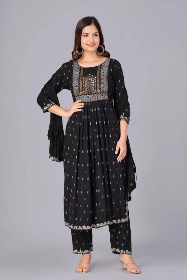 Black_Kurta_Pant_Dupatta_Set_For_Women