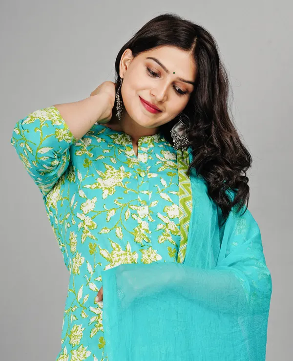 Green_Kurta_Pant_Dupatta_Set_For_Women