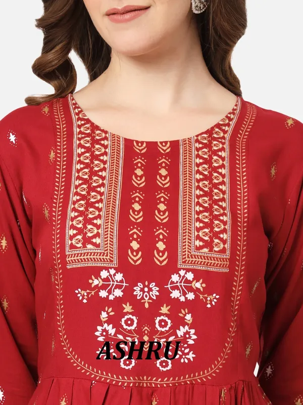 Gold_&_Red_Abstract_Frontslit_Kurta_For_Women