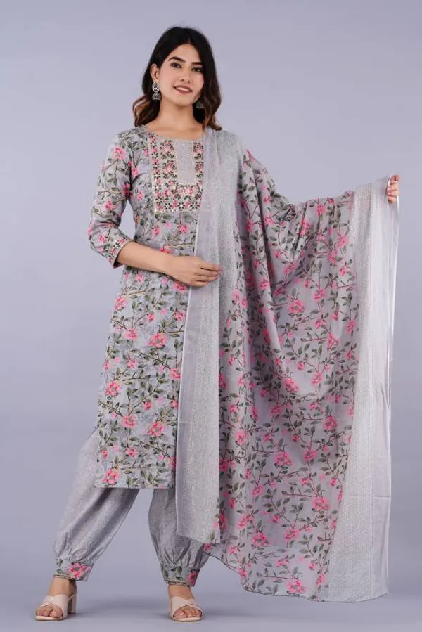Grey_Kurta_Patiala_Dupatta_Set_For_Women