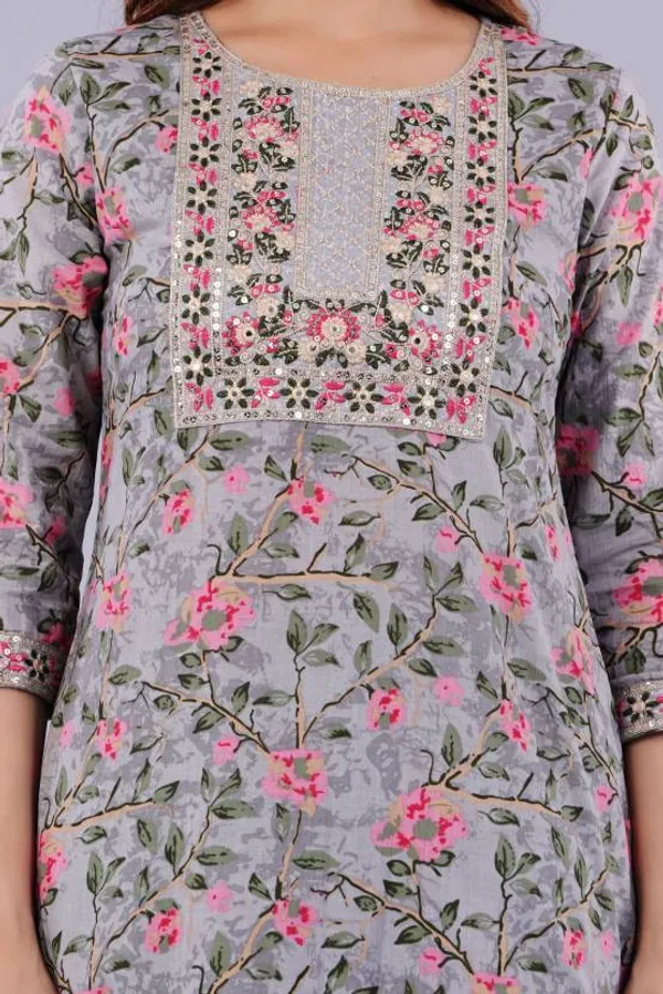 Grey_Kurta_Patiala_Dupatta_Set_For_Women