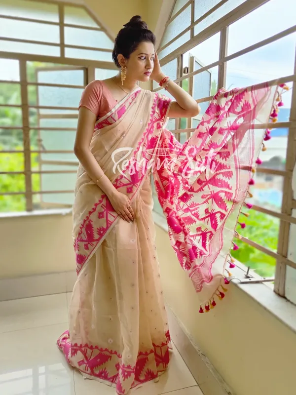 Beige_with_Pink_Border_&_Pink_Pallu_Resham_Cotton_Jamdani_Saree-Pink_Squirrel