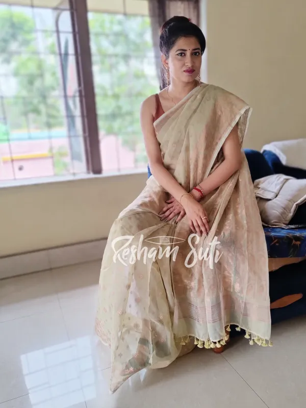 Sage_Green_&_Copper_Resham_Cotton_Jamdani_Saree-Ultimate_Junebug