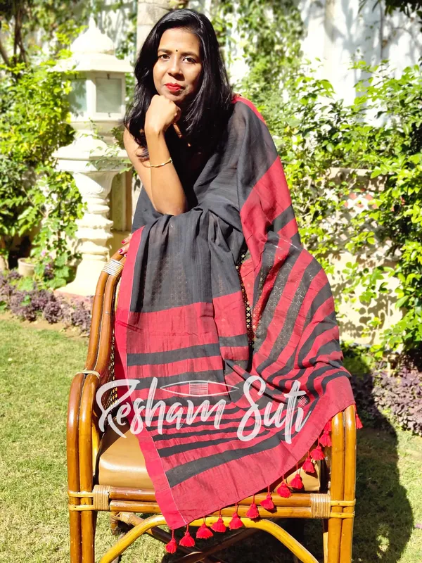 Black_Red_Modal_Cotton_Saree-Caribbean_Nights