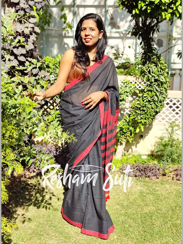 Black_Red_Modal_Cotton_Saree-Caribbean_Nights