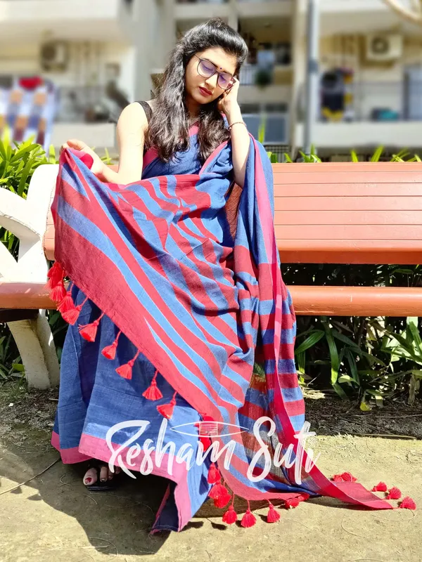 Light_Blue_&_Red_stripe_Modal_Cotton_Saree-Starstruck
