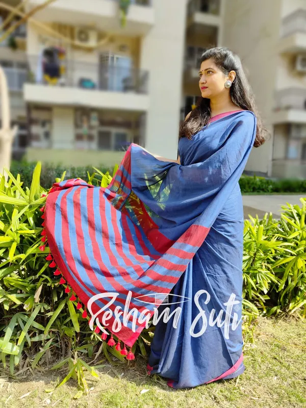 Light_Blue_&_Red_stripe_Modal_Cotton_Saree-Starstruck