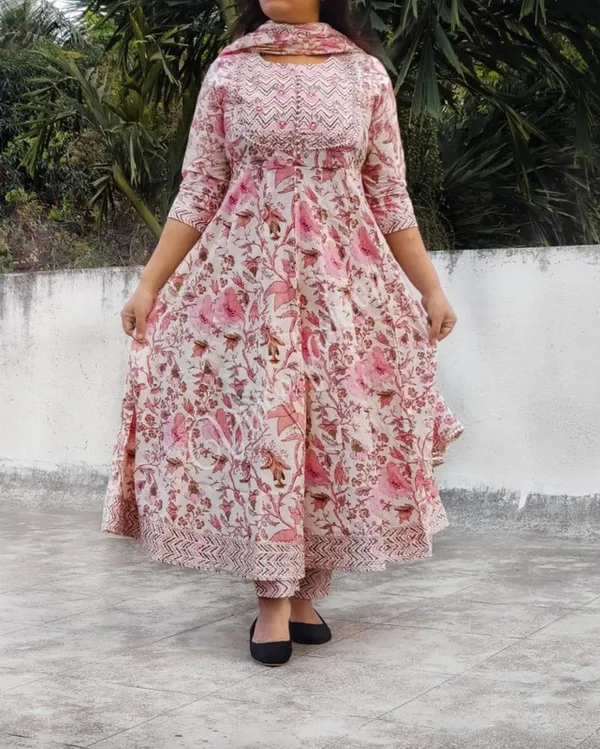 Multicolor_Flared_Cotton_Kurti_With_Pant_And_Dupatta_For_Women