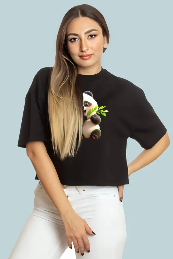 Black_Cute_Panda_Printed_Crop_Oversized_T-Shirt_For_Women