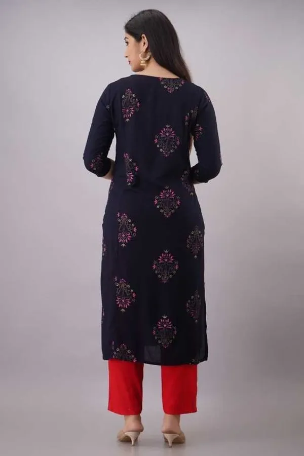 Stylish_&_Elegant___Women_Kurti_Pant_Set