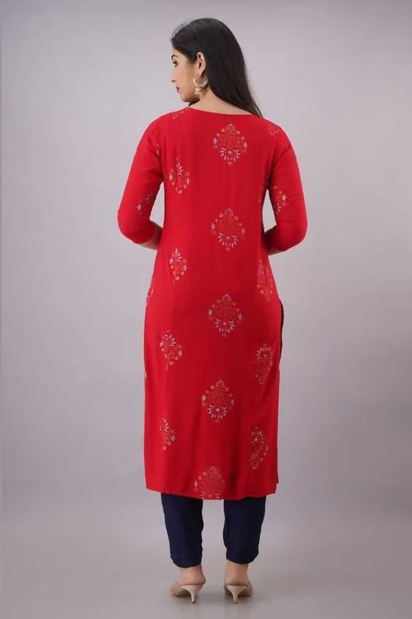 Stylish_&_Elegant___Women_Kurti_Pant_Set