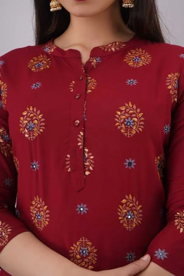 Stylish_&_Elegant_Women_Kurti_Pant_Set
