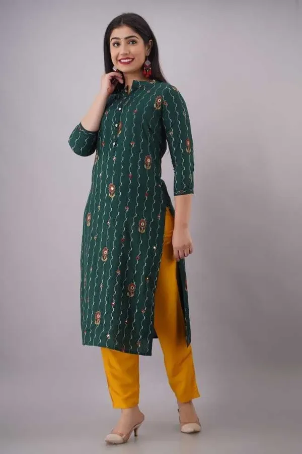 Stylish_&_Elegant_Women_Kurti_Pant_Set