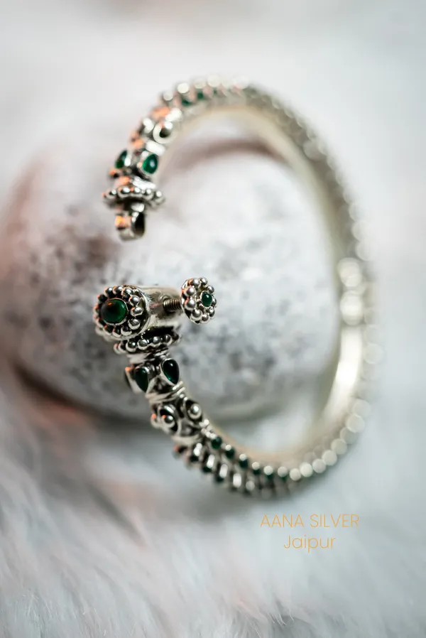 925_Pure_Sterling_Silver_|_Aabharan_Emerald_Jadau_Kada_|_Well_Stamped_&_Hallmarked