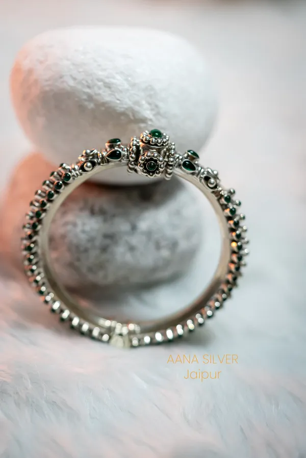 925_Pure_Sterling_Silver_|_Aabharan_Emerald_Jadau_Kada_|_Well_Stamped_&_Hallmarked