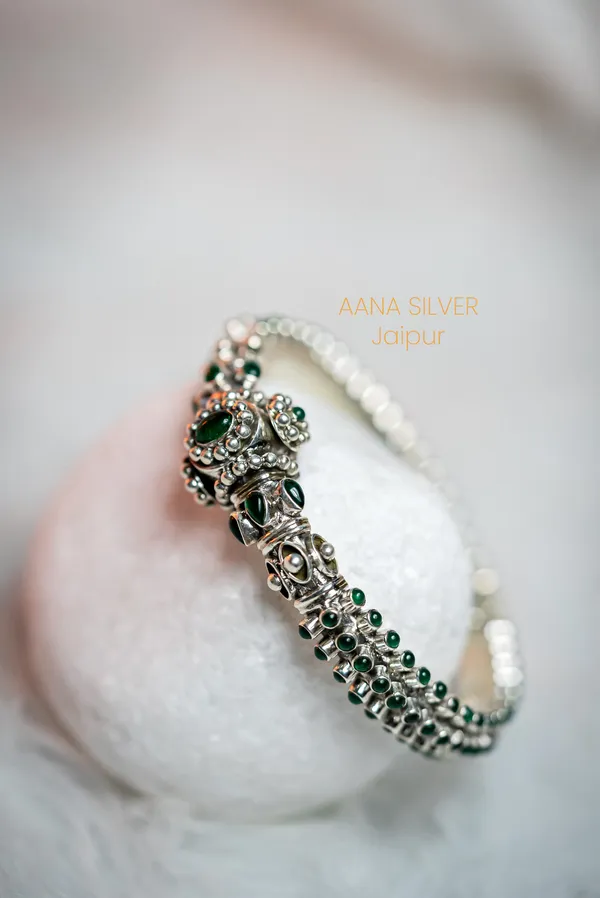 925_Pure_Sterling_Silver_|_Aabharan_Emerald_Jadau_Kada_|_Well_Stamped_&_Hallmarked
