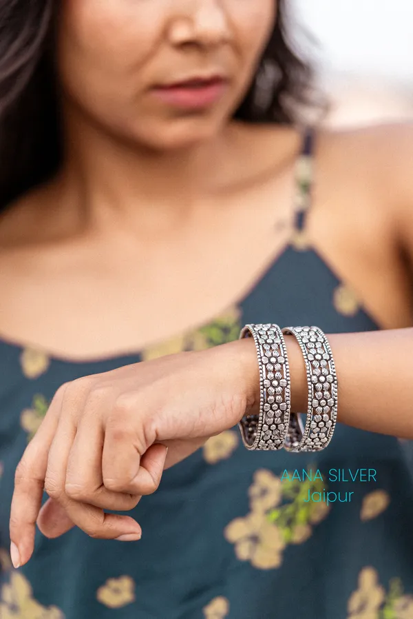 925_Pure_Sterling_Silver_|_Aabharan_Flower_Detailed_Bangles_|_Well_Stamped_&_Hallmarked
