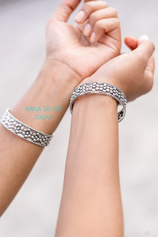 925_Pure_Sterling_Silver_|_Aabharan_Flower_Detailed_Bangles_|_Well_Stamped_&_Hallmarked