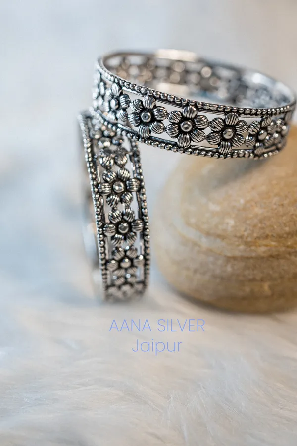 925_Pure_Sterling_Silver_|_Aabharan_Flower_Detailed_Bangles_|_Well_Stamped_&_Hallmarked