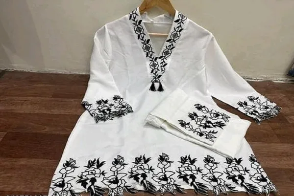 White_Viscose_Rayon_Embroidered_Kurta_And_Pant_Set_For_Women