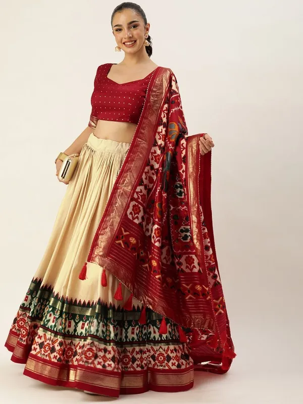 White_Premium_&_Elegant_Dola_Silk_Lehenga_Choli_For_Women