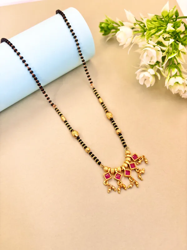 Saniya_HighGold_Hanging_Mangalsutra