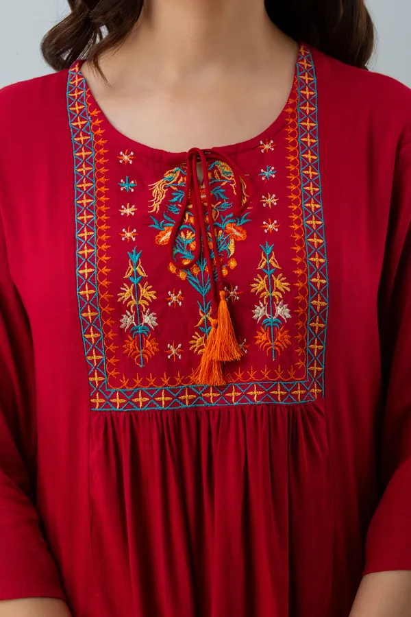 Maroon_Women's_Rayon_Embroidered_Regular_Fit_Top