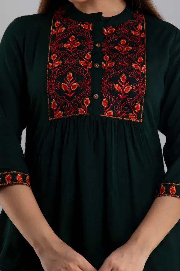 Green_Rayon_Tunics_for_Women