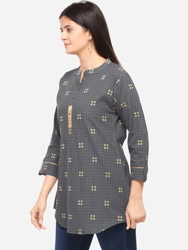Grey_Rayon_Tunics_for_Women