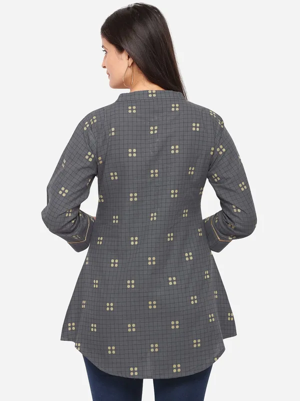Grey_Rayon_Tunics_for_Women