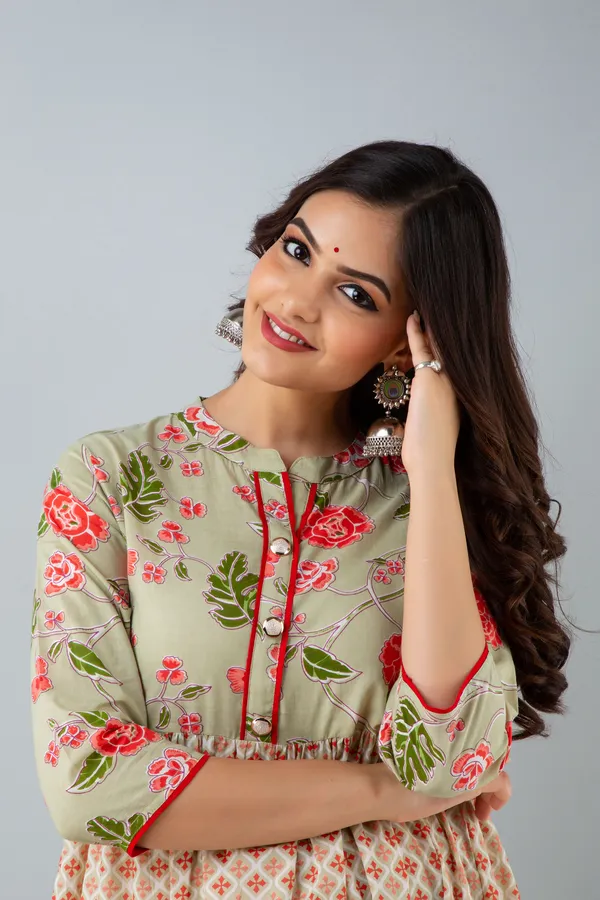 Grey_Floral_Printed_Anarkali_Kurti_for_Women