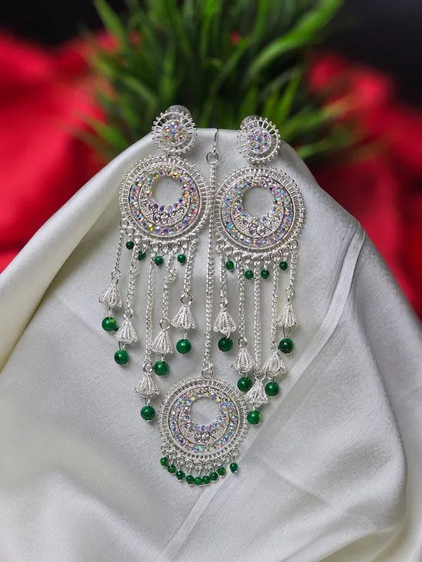 Glamrous_Pearl_Hanging_Earrings_For_Women_|_Silver