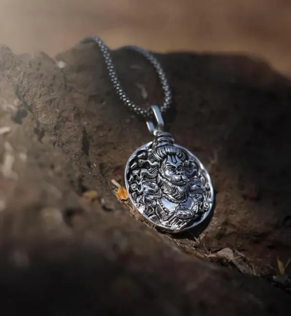 Silver_Plated_Hanuman_Pendant_&_Chain_For_Men_&_Women