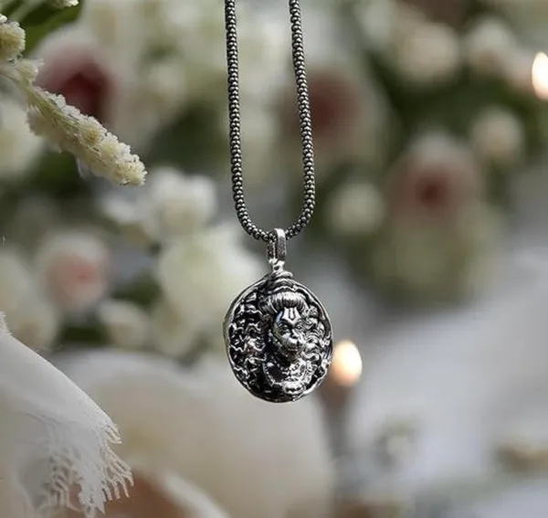 Silver_Plated_Hanuman_Pendant_&_Chain_For_Men_&_Women