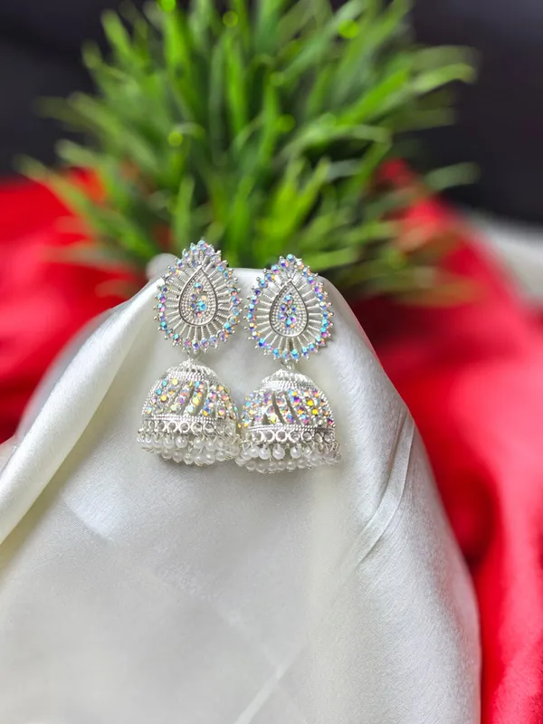 Radient_Jhumka_Earrings_For_Women_|_Silver