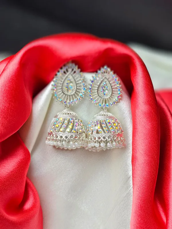 Radient_Jhumka_Earrings_For_Women_|_Silver