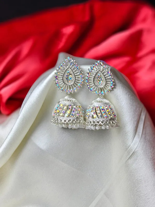 Radient_Jhumka_Earrings_For_Women_|_Silver