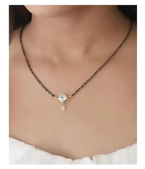Single_Stone_Gold-Plated_and_American_Diamond_Mangalsutra_for_Women