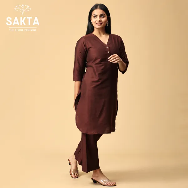 Brown_Cotton_Silk_3/4_Sleeves_V_Neck_Kurta_And_Pent_Set_For_Women