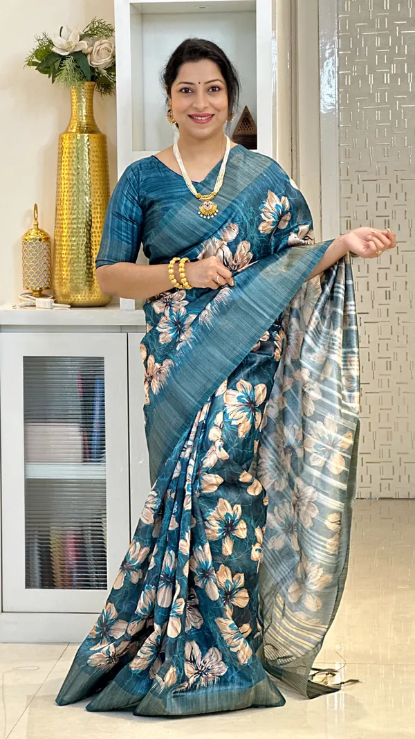 Gargi_Rama_Green_–_Wise_Navratri_Special_|_Soft_Tussar_Silk_Saree_with_Print,_Pallu_&_Zari_Border_&_Contrast_Print_Blouse_with_Tassels