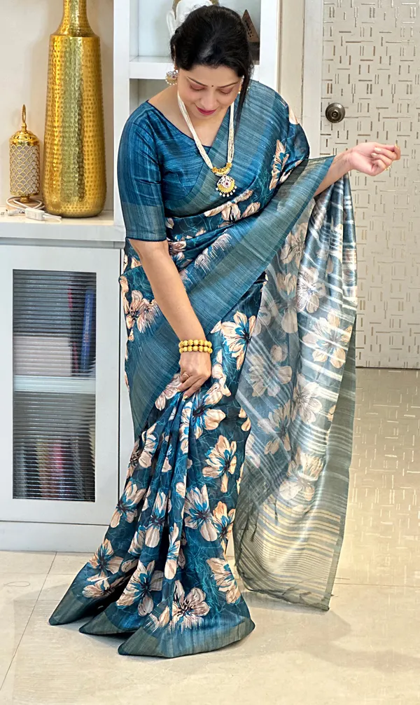 Gargi_Rama_Green_–_Wise_Navratri_Special_|_Soft_Tussar_Silk_Saree_with_Print,_Pallu_&_Zari_Border_&_Contrast_Print_Blouse_with_Tassels